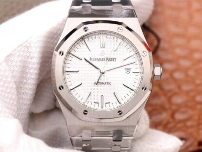 AAA Replica Audemars Piguet Royal Oak 15400ST.OO.1220ST.02 ZF Factory White Dial Mens Watch