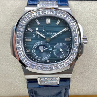 AAA Replica Patek Philippe Nautilus 5724G-001 GR Factory Blue Strap Mens Watch