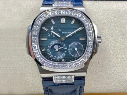 AAA Replica Patek Philippe Nautilus 5724G-001 GR Factory Blue Strap Mens Watch